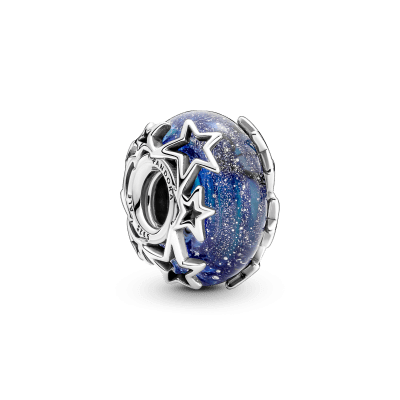 pandora-moments-790015c00-zilveren-bedeltje-met-ster-en-blauw-murano-glas