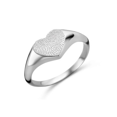 zilveren-zegelring-in-hartvorm-met-vingerafdruk